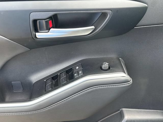 Used 2026 Toyota Highlander XLE AWD/4WD image 27