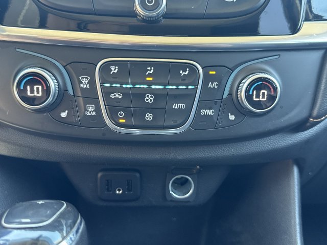 Used 2019 Chevrolet Traverse LT w/ LPO, Floor Liner Package AWD/4WD image 18