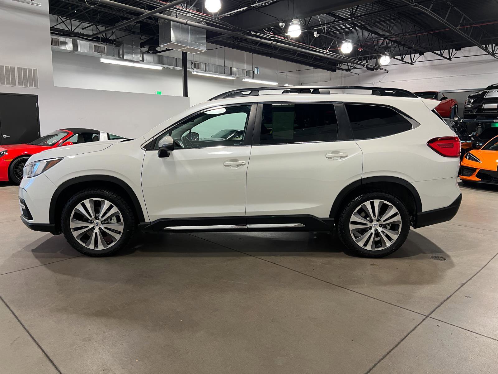 Used 2021 Subaru Ascent Limited w/ Technology Package image 6