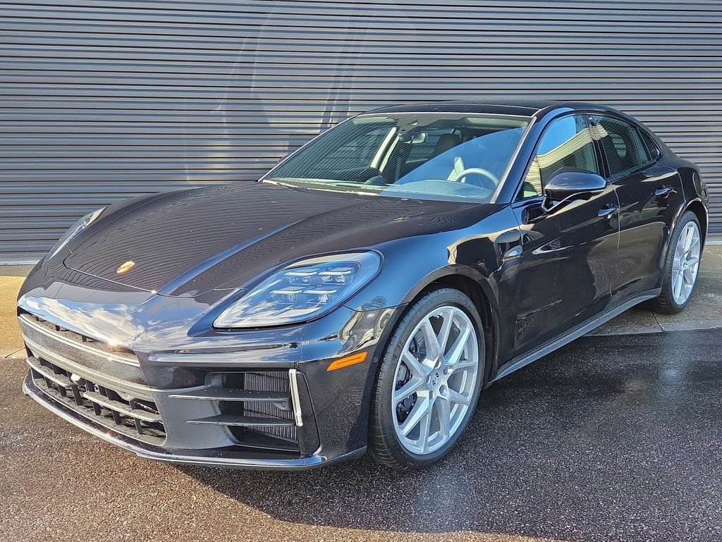 New 2026 Porsche Panamera 4