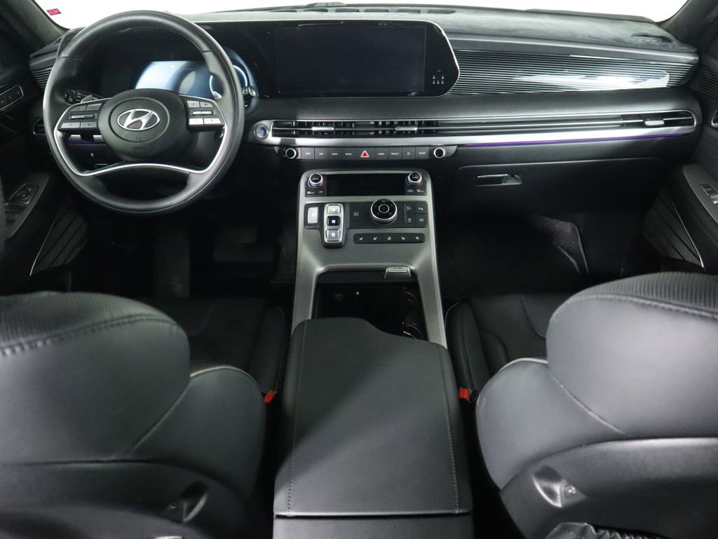 Used 2025 Hyundai Palisade Calligraphy image 13