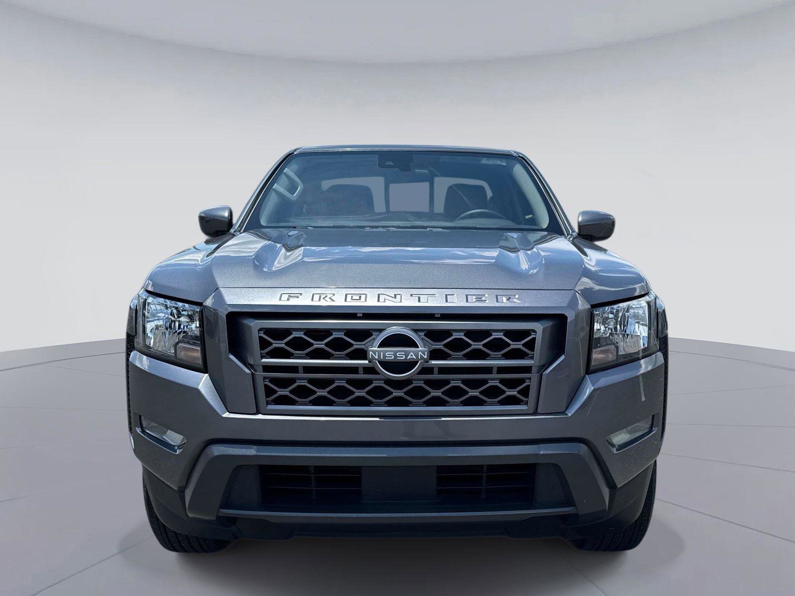 Used 2023 Nissan Frontier SV w/ SV Convenience Package RWD image 9