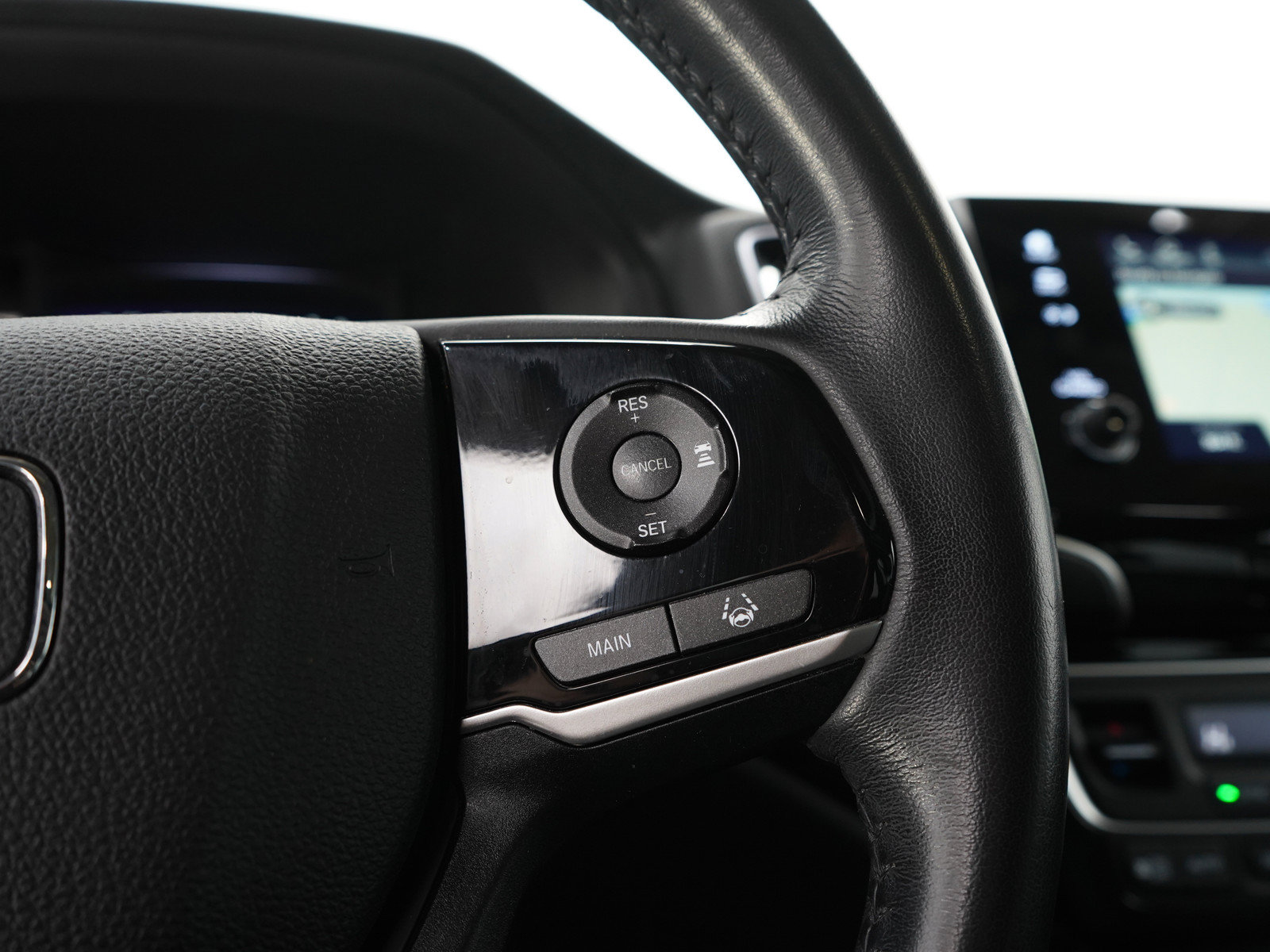 Used 2019 Honda Pilot Touring image 32