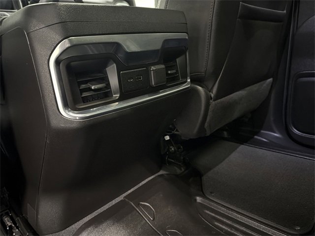 Used 2022 GMC Sierra 3500 AT4 w/ AT4 Preferred Package image 17