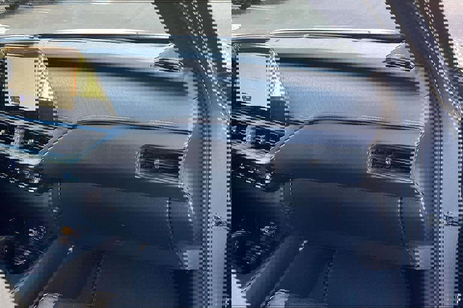 Used 2025 Lexus UX 300h AWD w/ Cold Area Package image 17