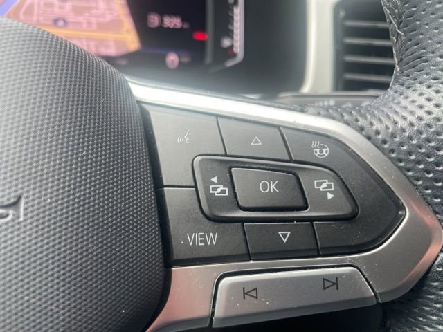 Used 2023 Volkswagen Atlas Cross Sport SEL R-Line image 37