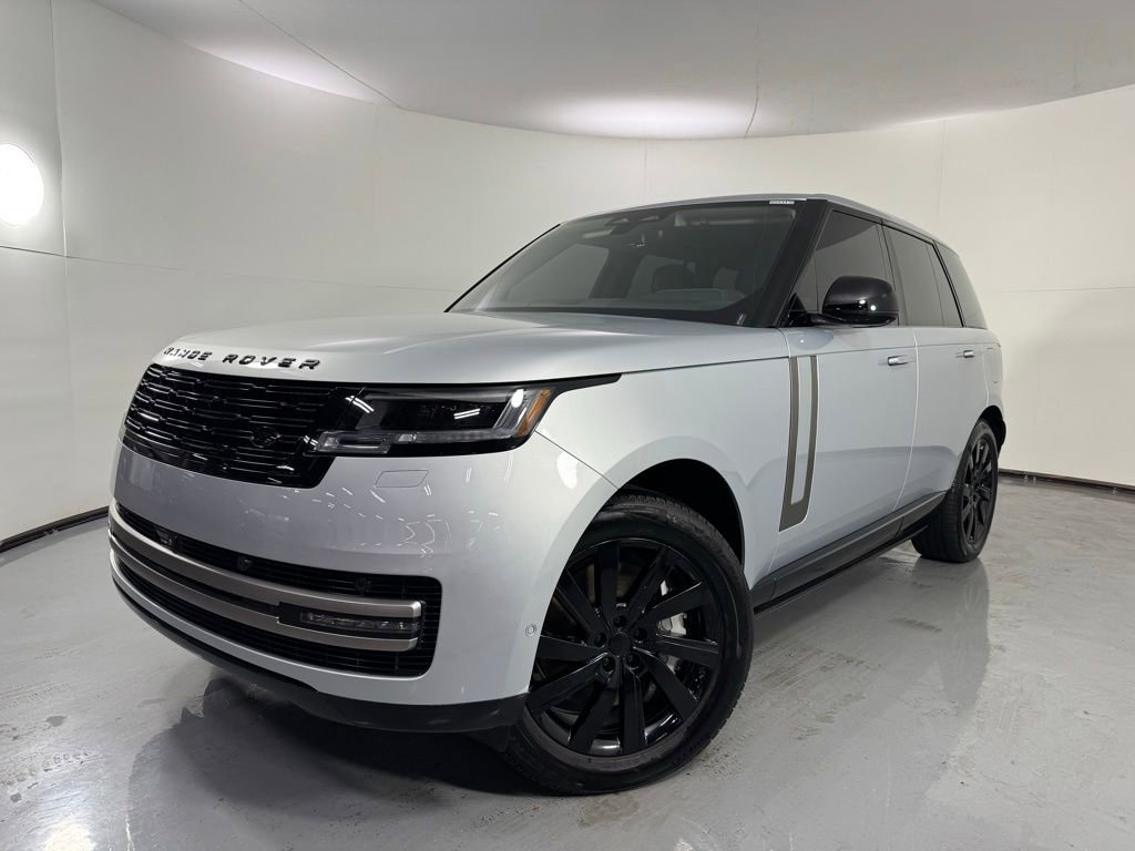 Used 2025 Land Rover Range Rover SE AWD/4WD image 1