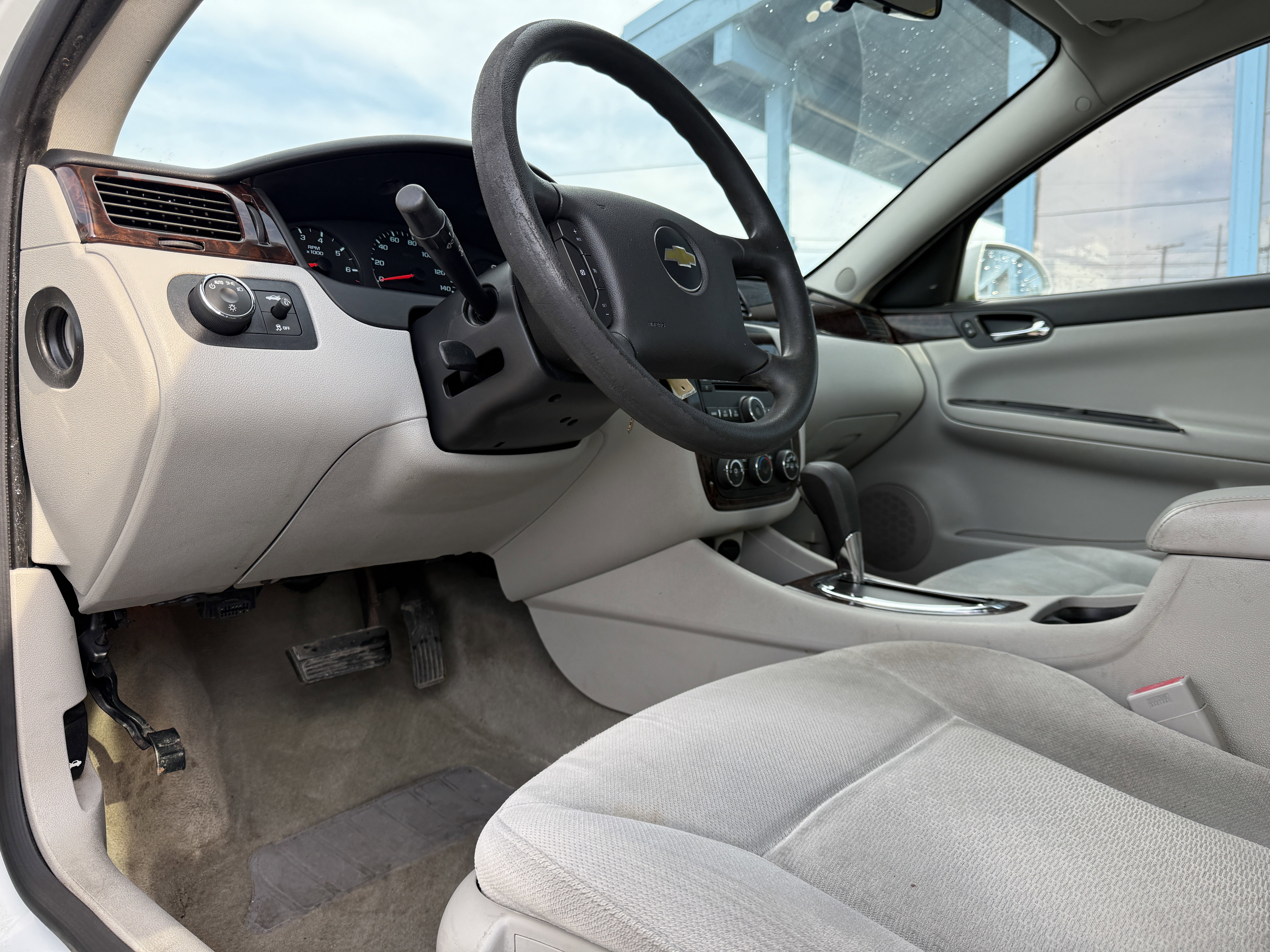 Used 2012 Chevrolet Impala LS image 13