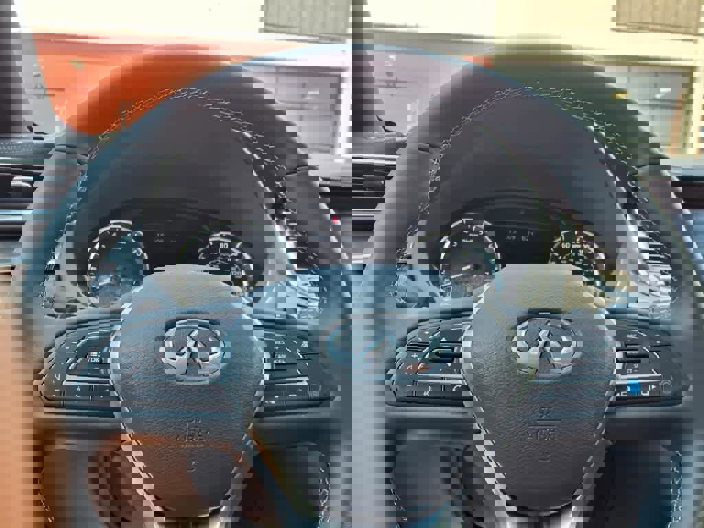New 2025 INFINITI QX55 Luxe w/ Cargo Package image 9