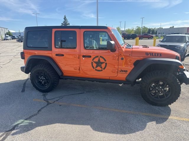 Used 2025 Jeep Wrangler Unlimited Sport AWD/4WD image 3