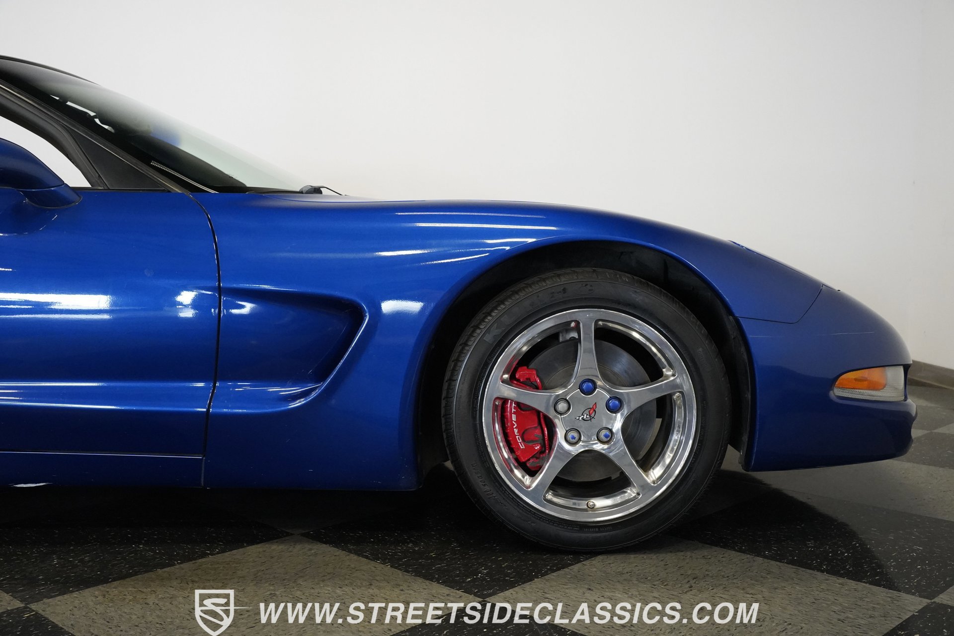 Used 2002 Chevrolet Corvette Convertible w/ Preferred Equipment Group2 image 34