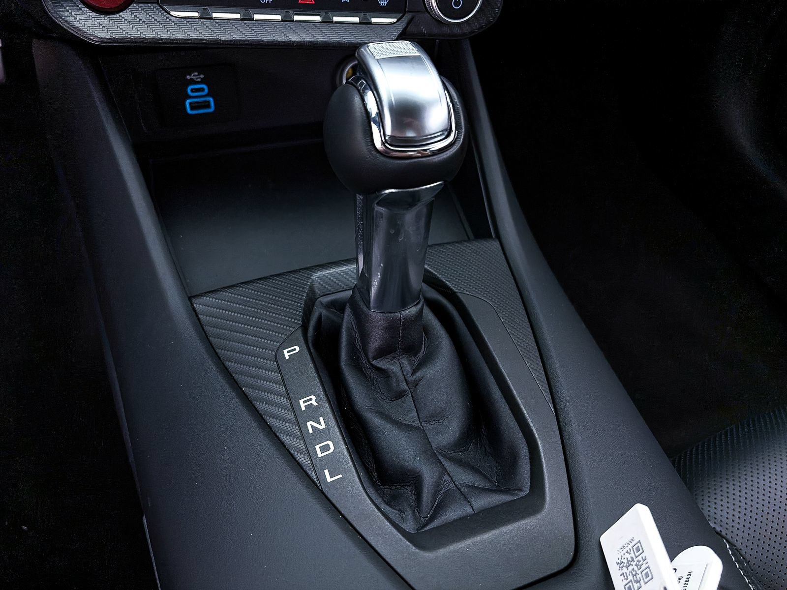 Used 2025 Ford Mustang Premium RWD image 28