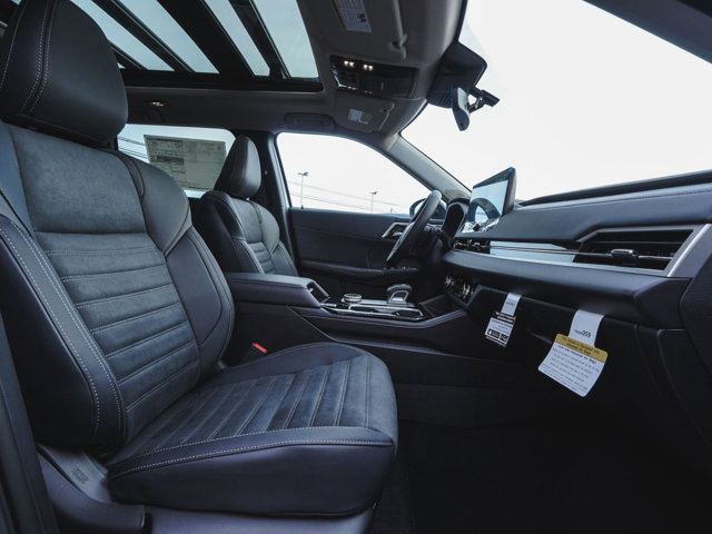New 2026 Mitsubishi Outlander Trail Edition AWD/4WD image 42