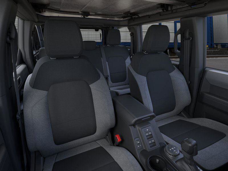 New 2025 Ford Bronco 4-Door image 10