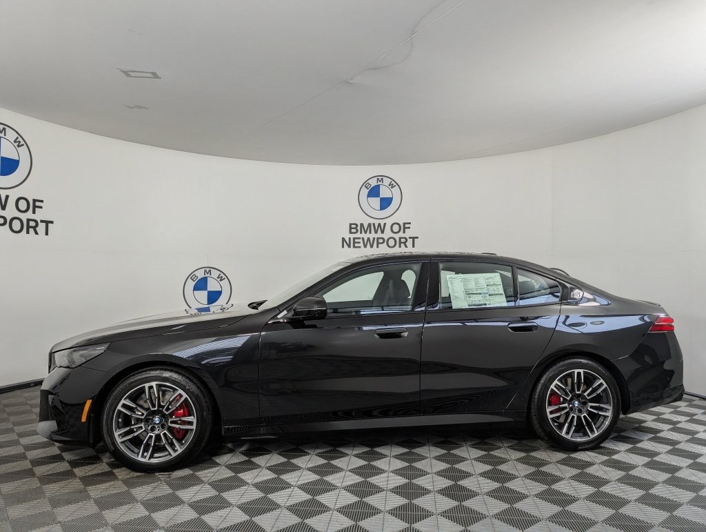 New 2027 BMW 530i xDrive w/ M Sport Package AWD/4WD image 9