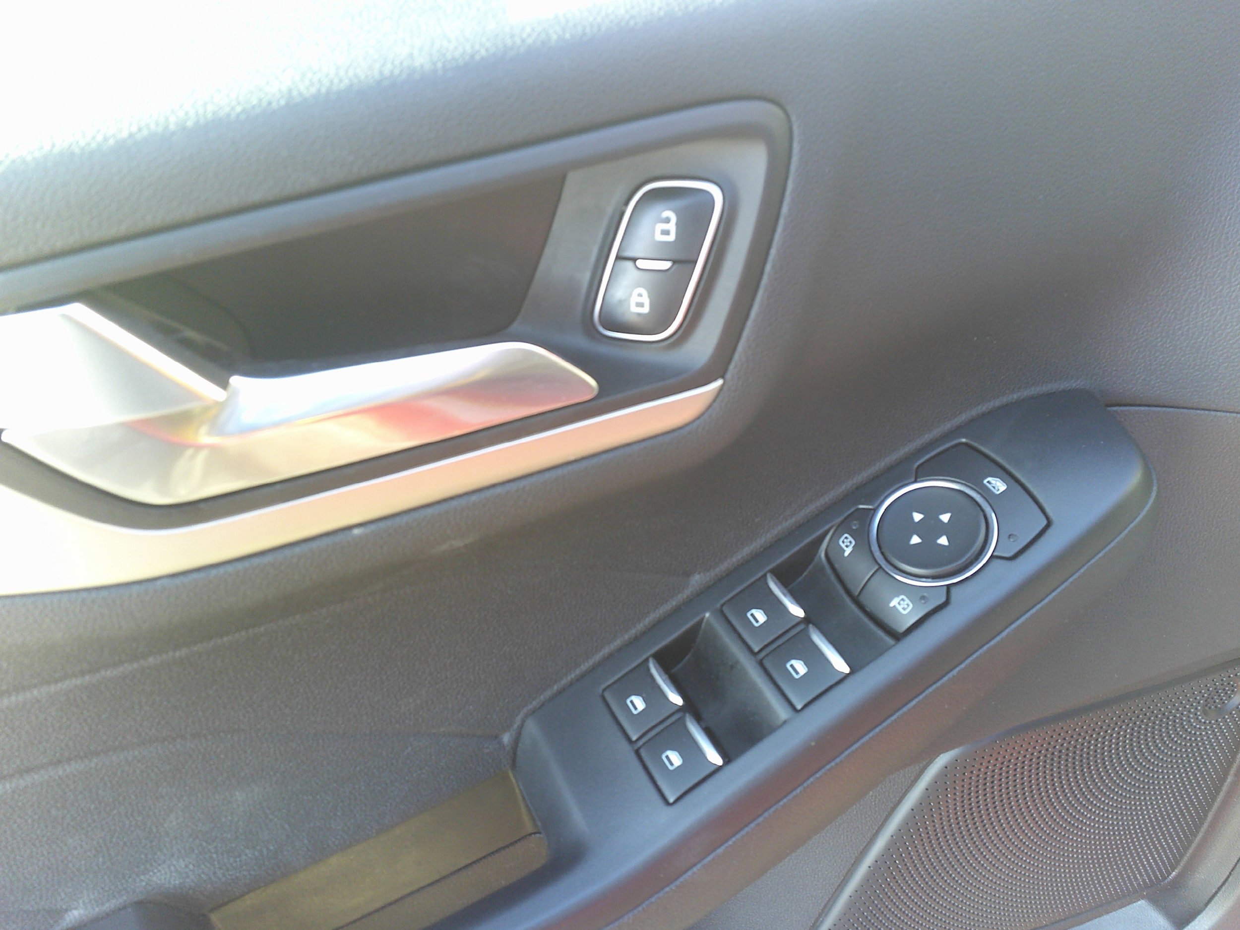 Used 2022 Ford Escape SEL AWD/4WD image 18
