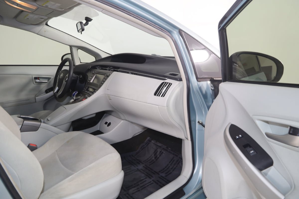 Used 2014 Toyota Prius Two FWD image 29