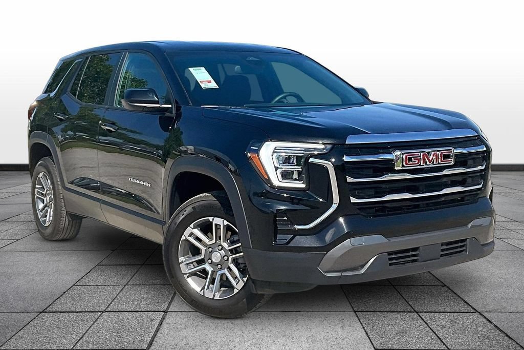 Used 2026 GMC Terrain Elevation FWD image 2