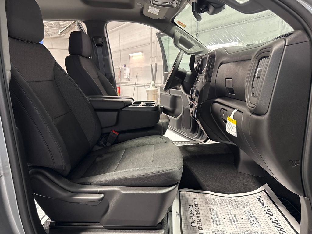 New 2026 Chevrolet Silverado 2500 Custom w/ Custom Value Package AWD/4WD image 25