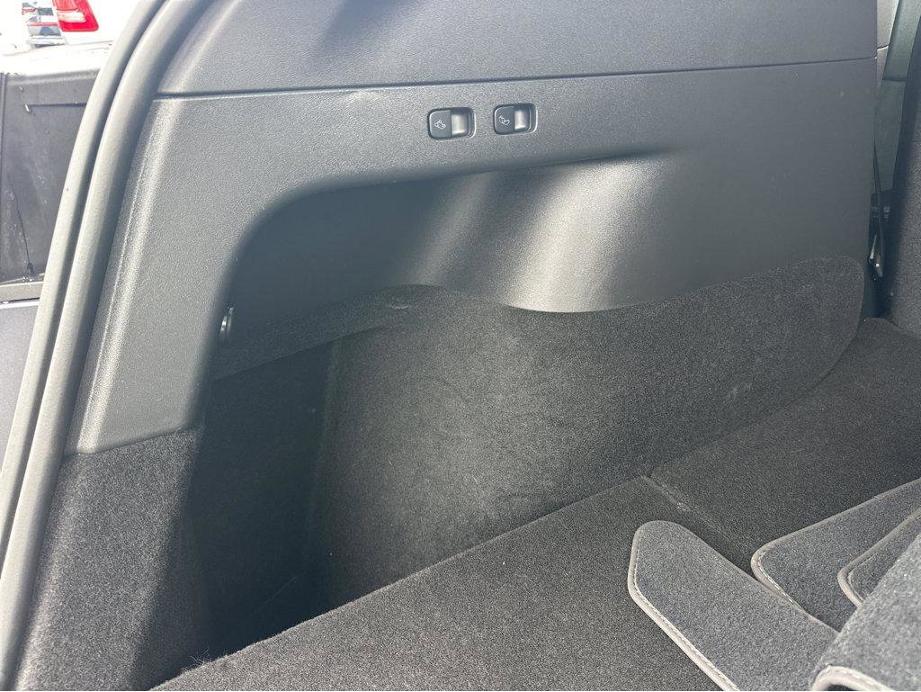 Used 2022 Tesla Model Y Performance image 34