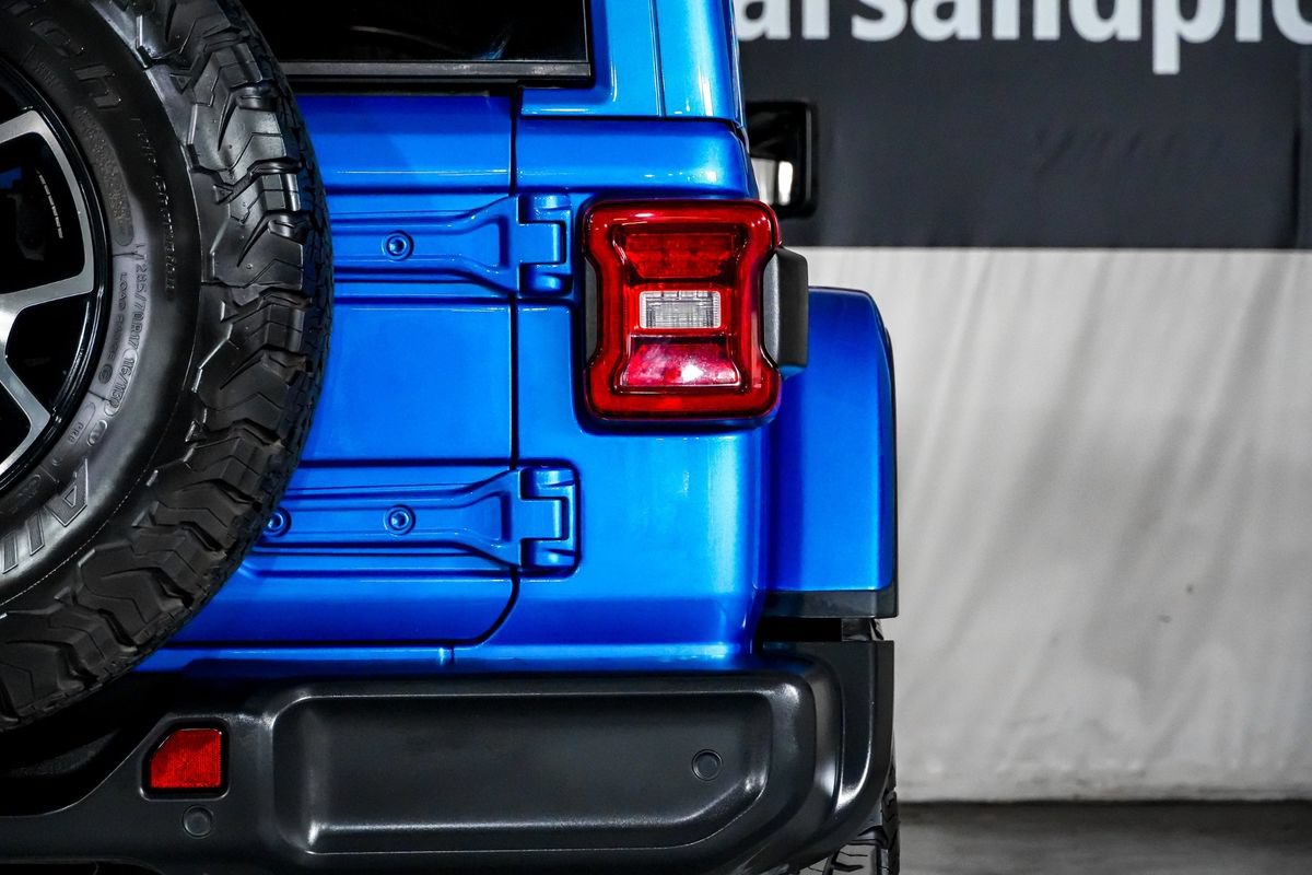 Used 2021 Jeep Wrangler Unlimited Rubicon AWD/4WD image 41
