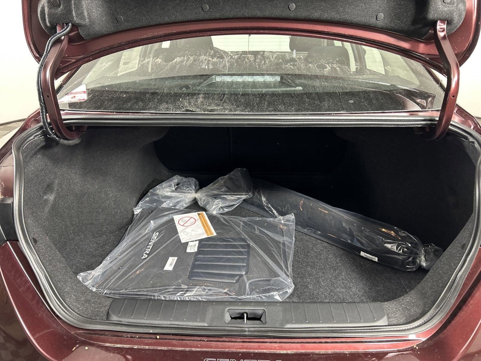 New 2025 Nissan Sentra SV w/ All-Weather Package FWD image 19
