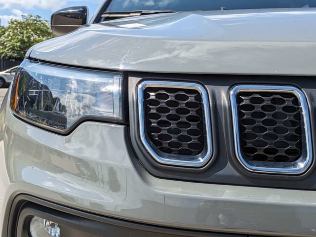 Used 2024 Jeep Compass Latitude w/ Altitude Special Edition AWD/4WD image 11