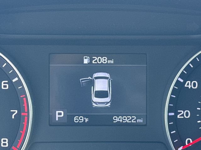 Used 2021 Kia Forte LXS FWD image 15