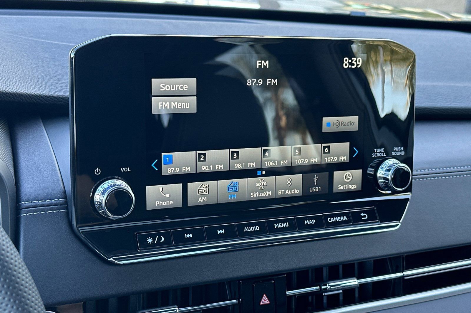 New 2025 Mitsubishi Outlander SEL image 17