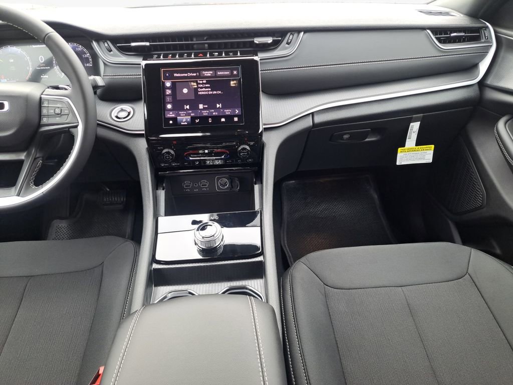 New 2025 Jeep Grand Cherokee Laredo w/ MOPAR Finishing Package RWD image 3