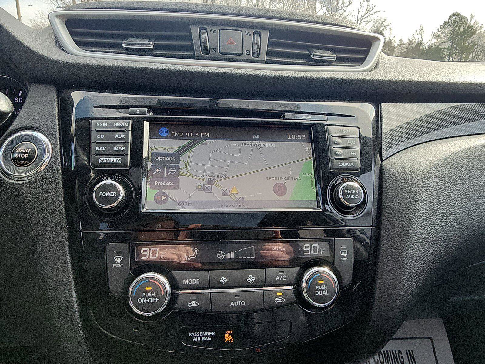 Used 2016 Nissan Rogue SL w/ SL Premium Package image 17