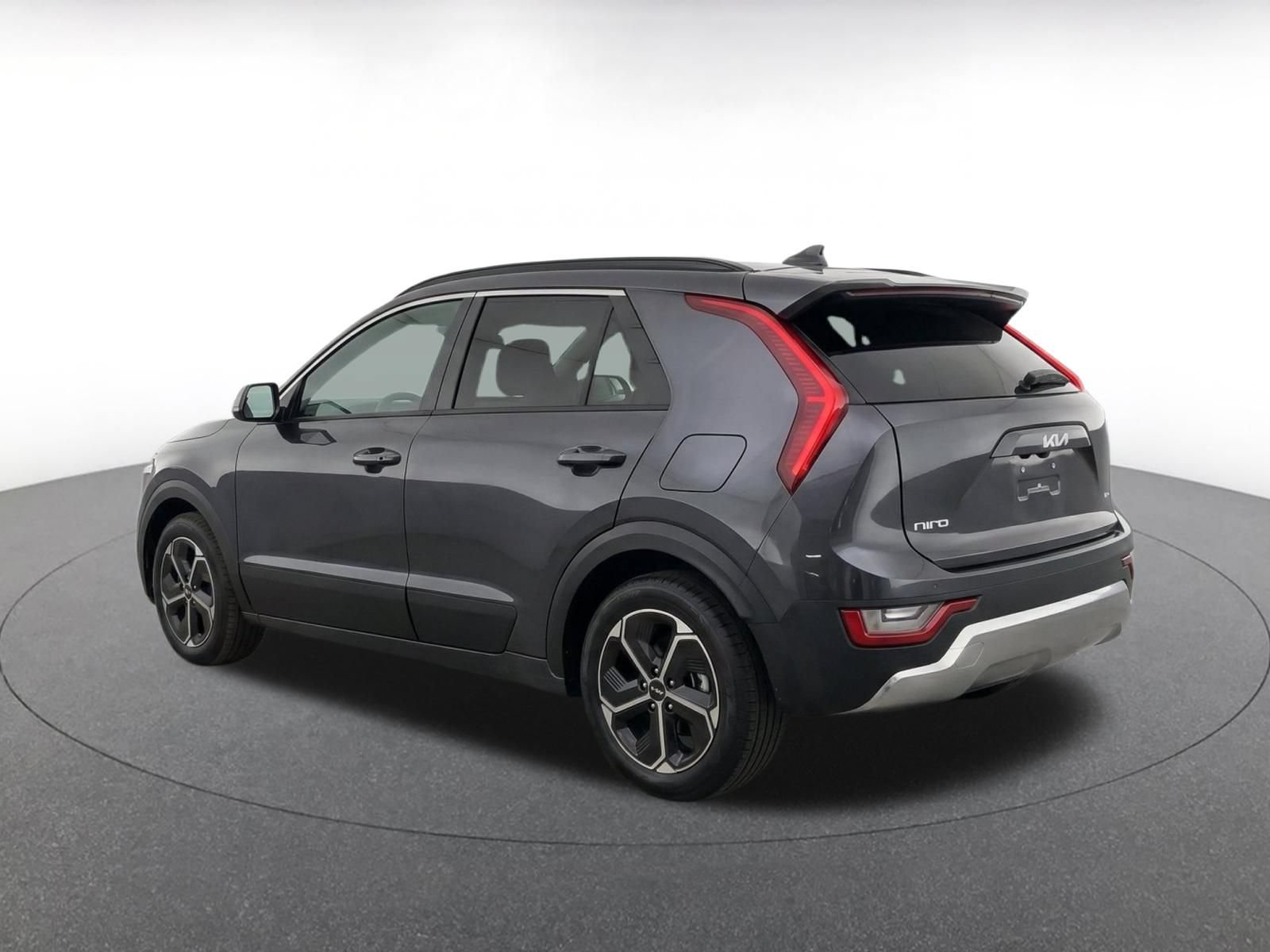 Used 2026 Kia Niro LX FWD image 6