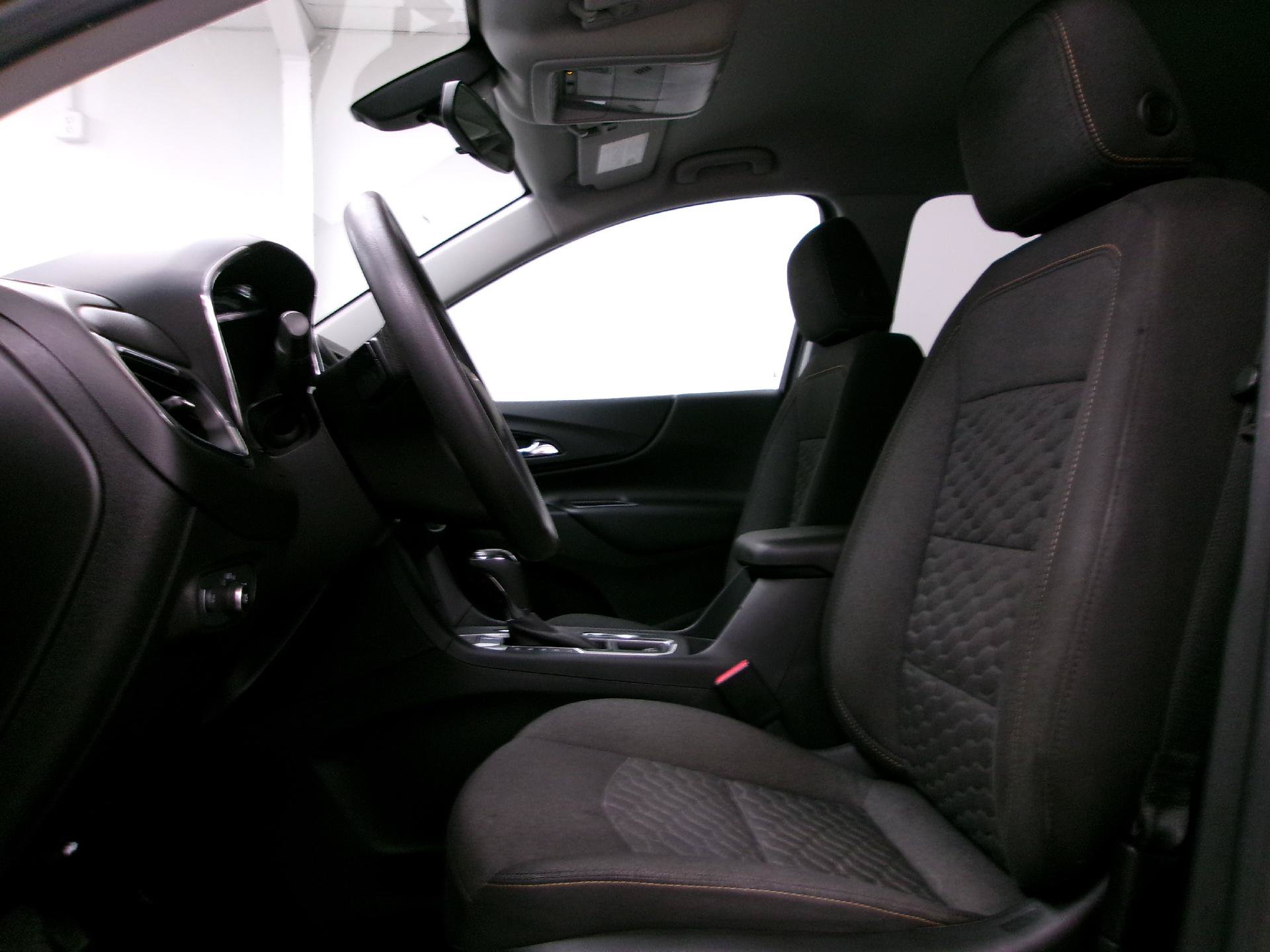 Used 2019 Chevrolet Equinox LT AWD/4WD image 8