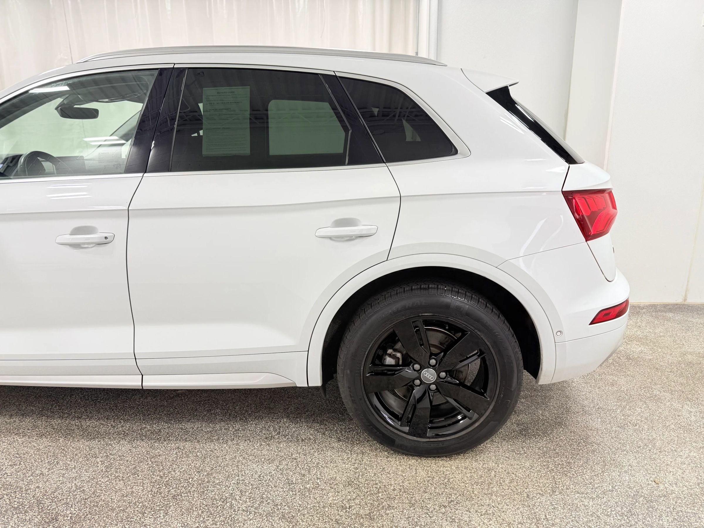 Used 2019 Audi Q5 Prestige AWD/4WD image 5
