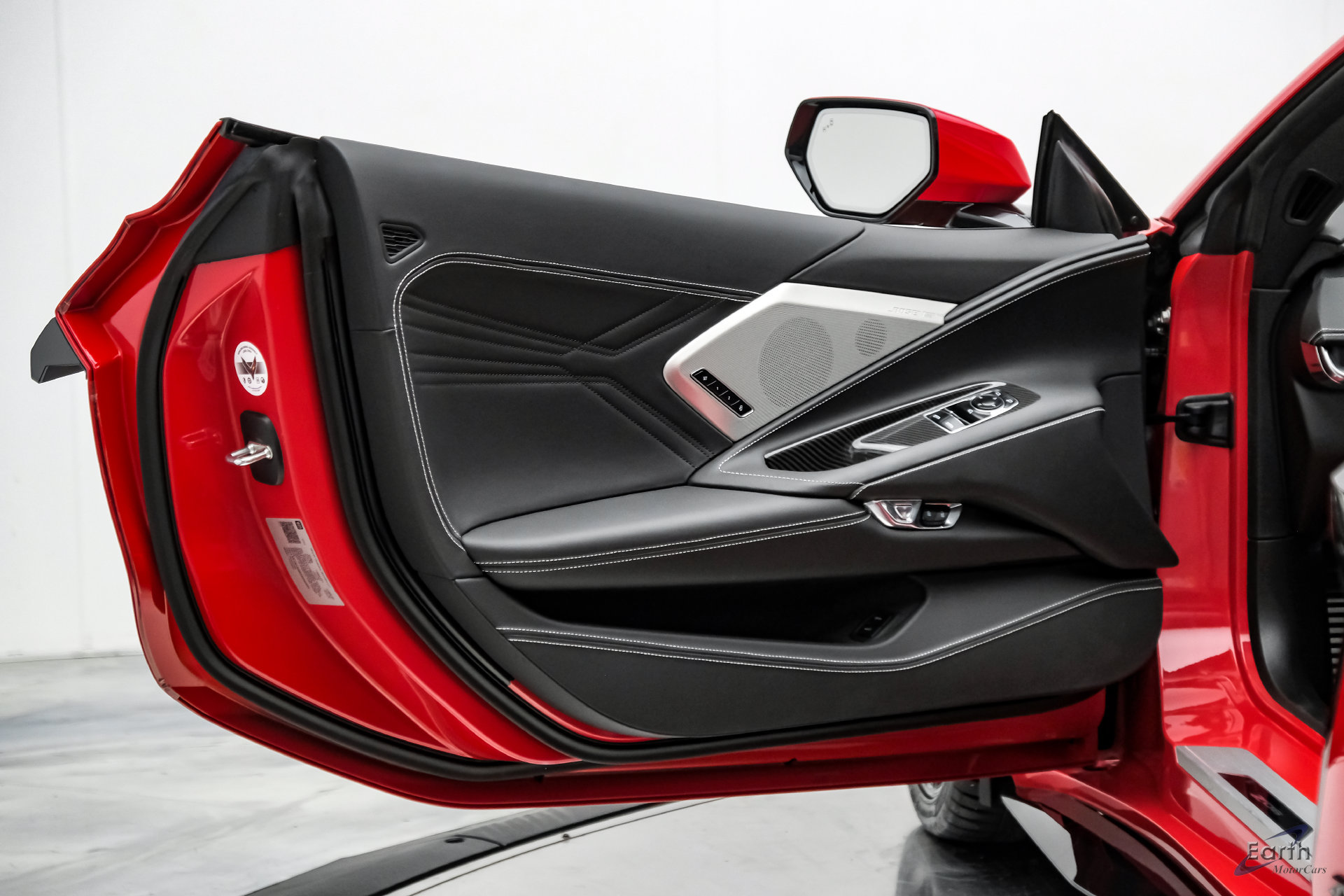 Used 2024 Chevrolet Corvette Z06 RWD image 92