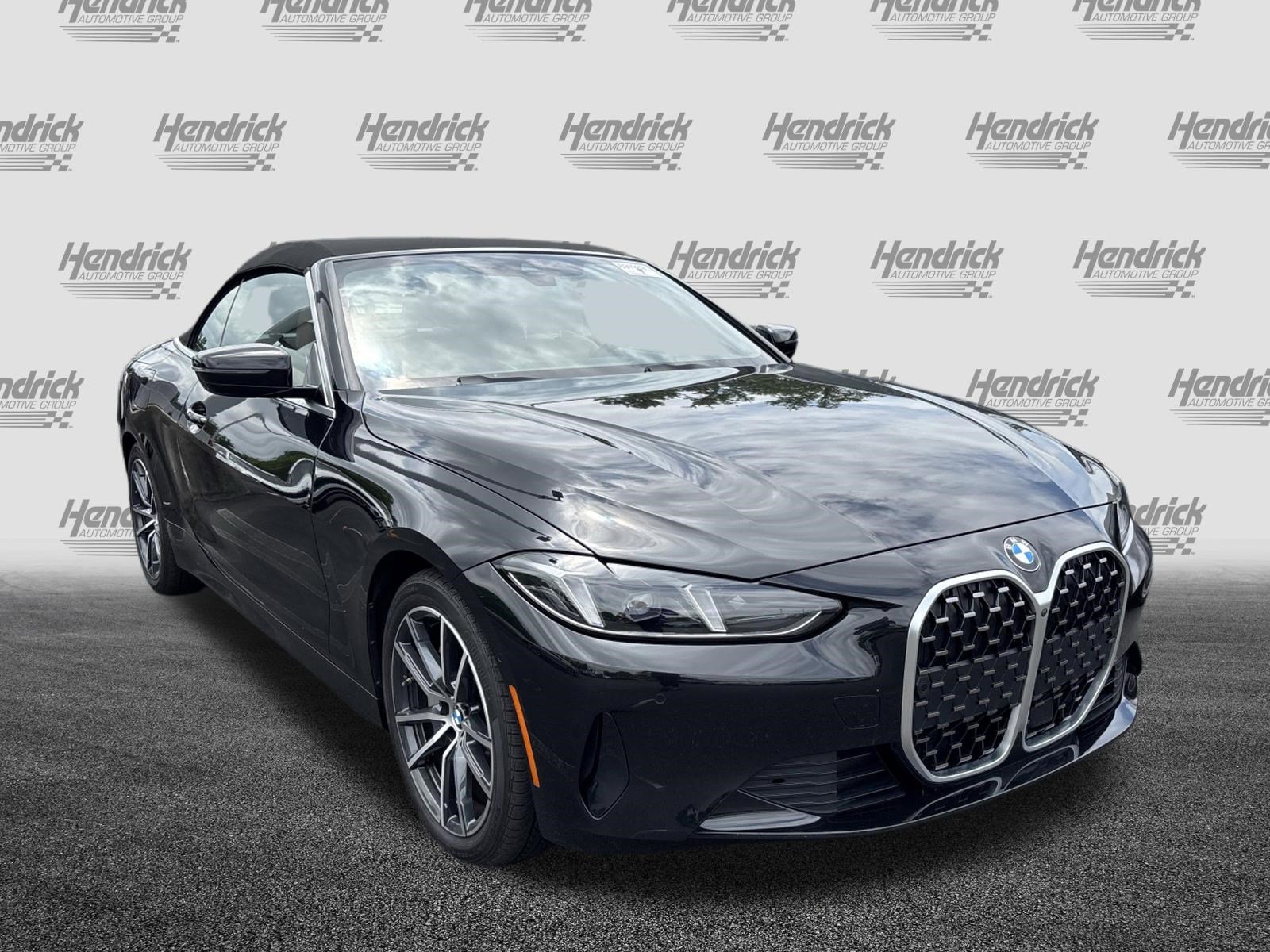 Certified 2025 BMW 430i Convertible RWD image 7
