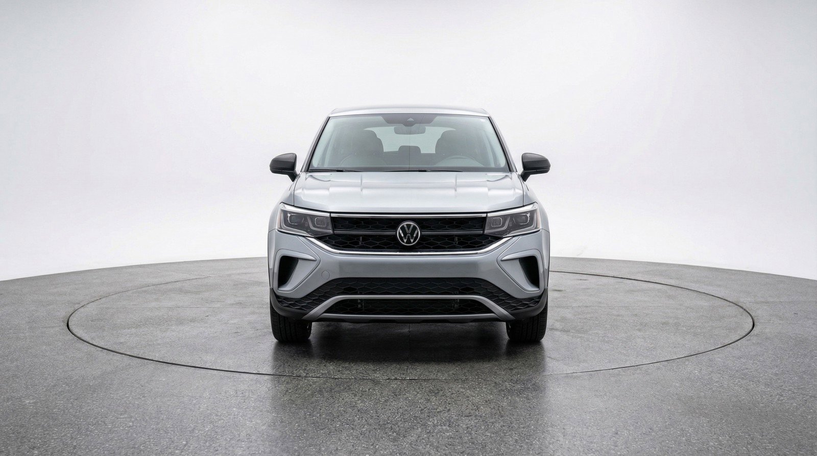 Used 2025 Volkswagen Taos S image 2