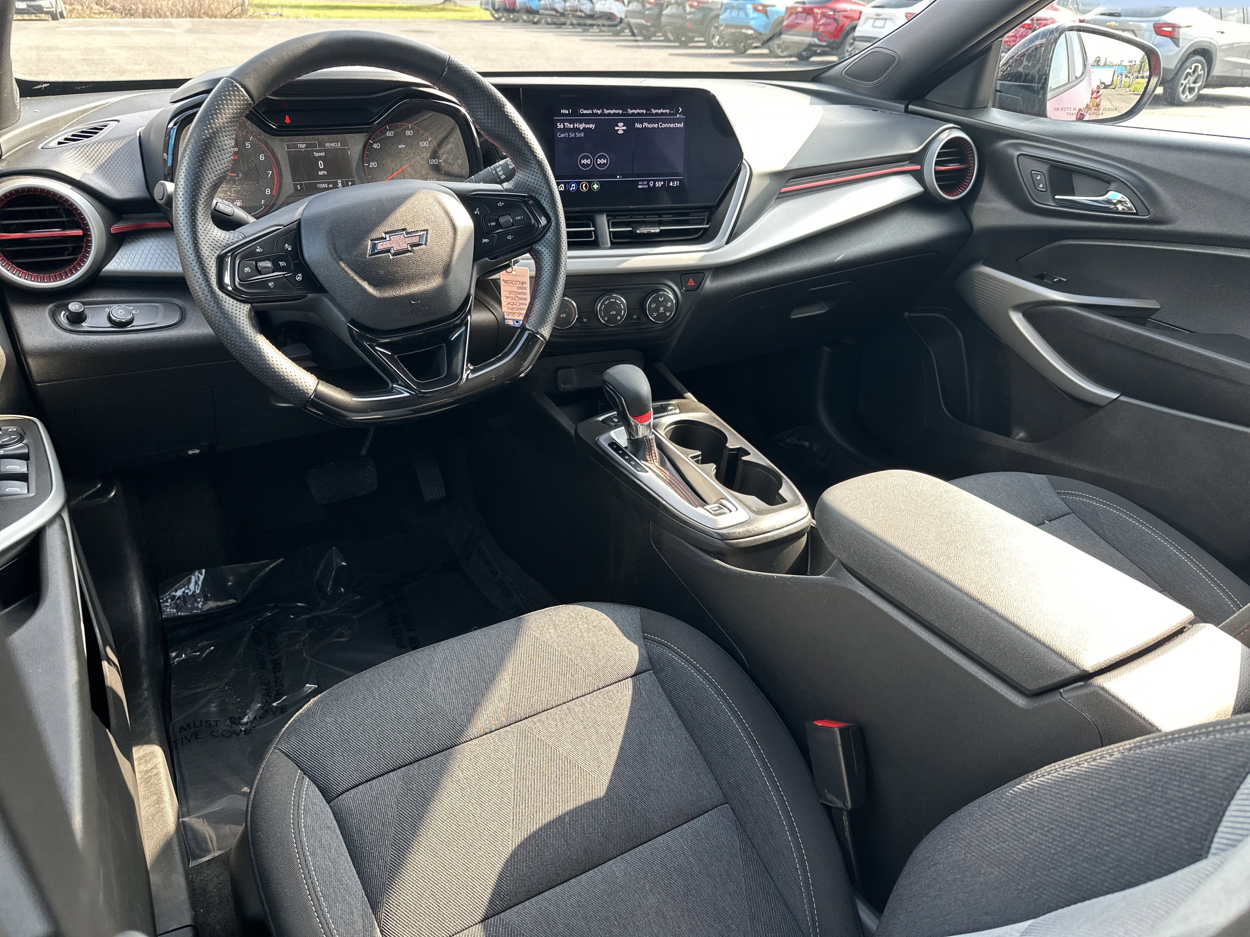 Used 2024 Chevrolet Trax RS w/ Driver Confidence Package image 6