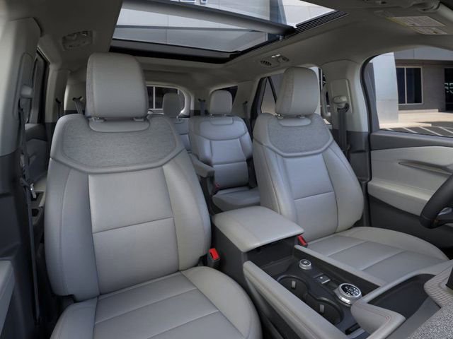 New 2025 Ford Explorer Active w/ Active Comfort Package AWD/4WD image 10