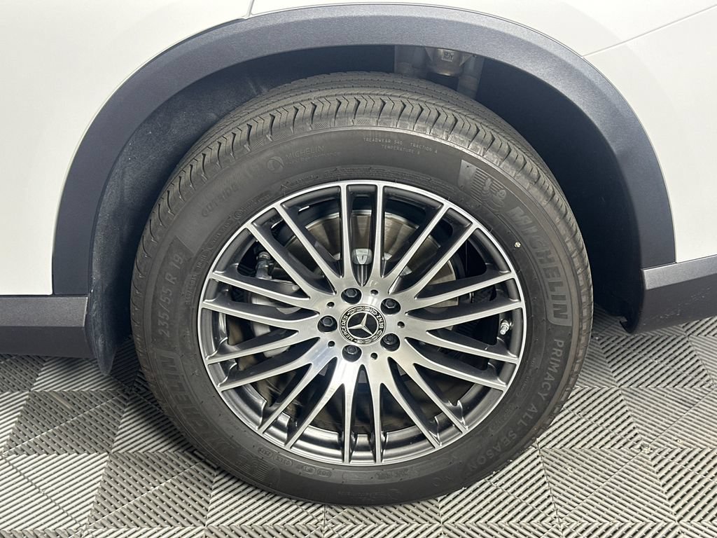 Used 2026 Mercedes-Benz GLC 300 image 22