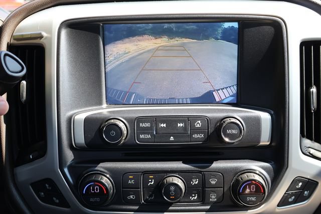 Used 2018 GMC Sierra 1500 SLT w/ SLT Premium Package AWD/4WD image 16
