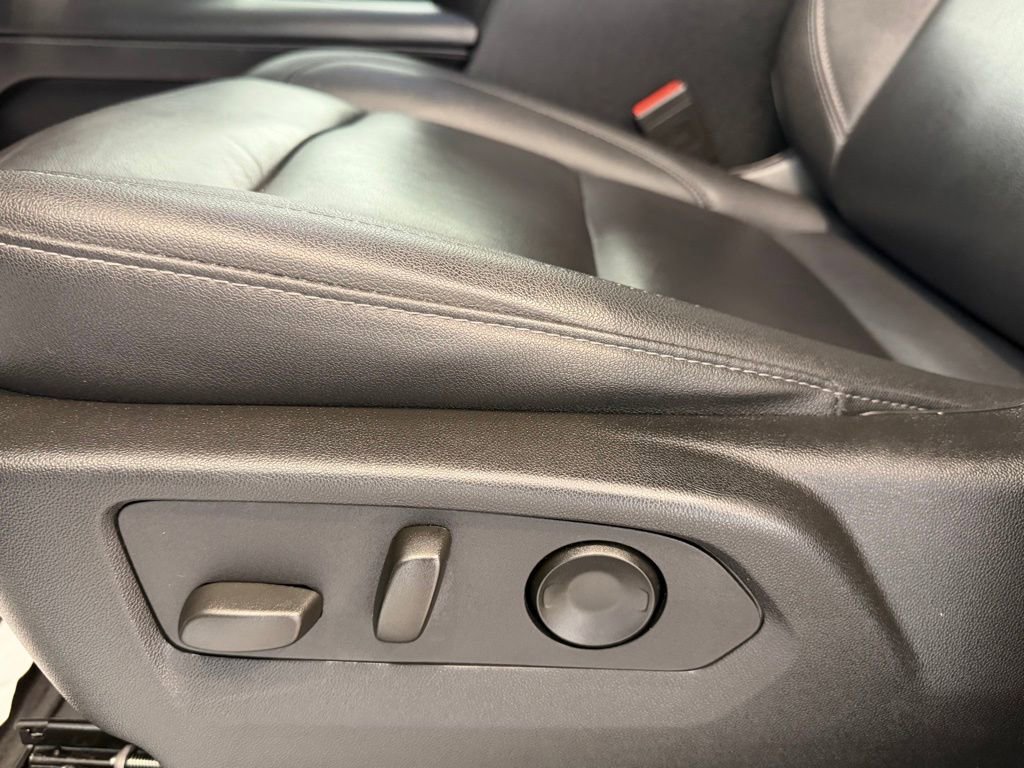 Used 2024 Chevrolet Tahoe LT image 10