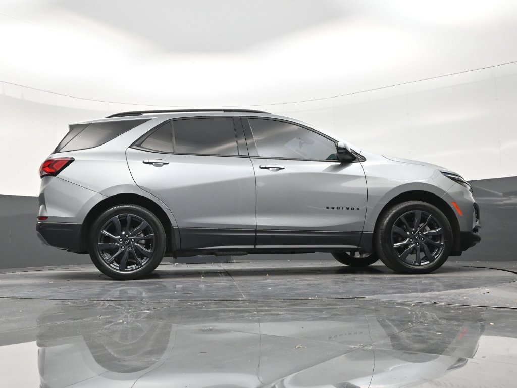 Used 2024 Chevrolet Equinox RS w/ RS Leather Package FWD image 25