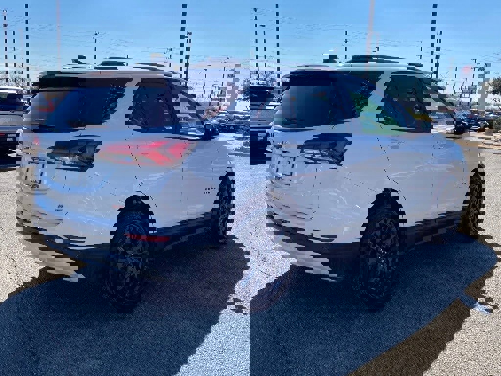 Used 2024 Chevrolet Equinox RS image 5