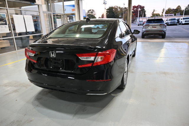 Used 2020 Honda Accord LX image 5