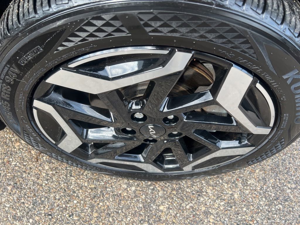 Certified 2024 Kia Seltos SX w/ SX Sunroof Package AWD/4WD image 43
