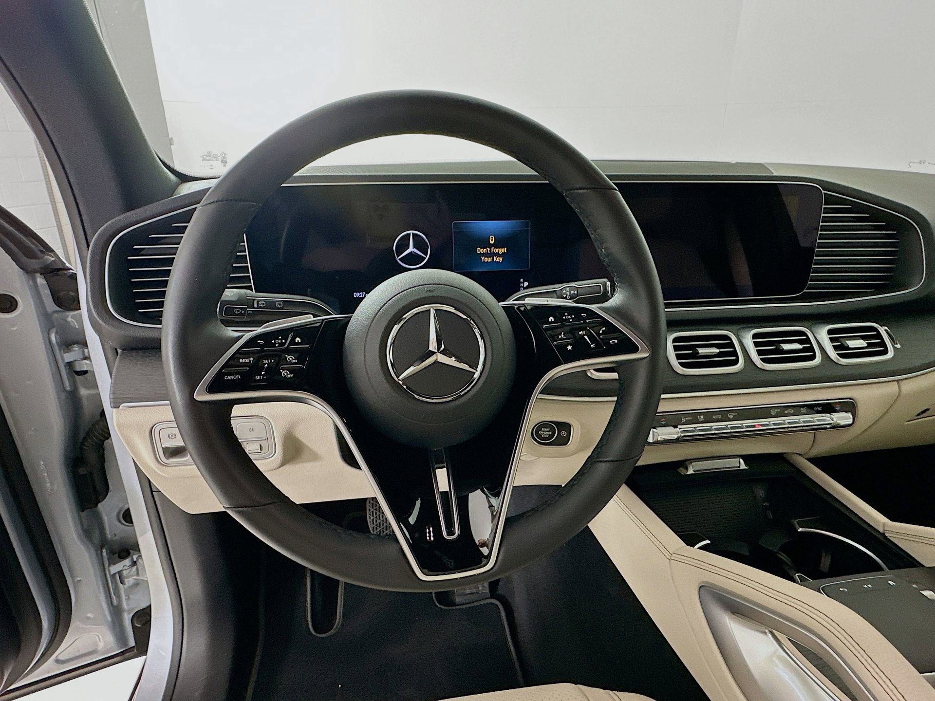 Used 2026 Mercedes-Benz GLE 350 4MATIC image 12