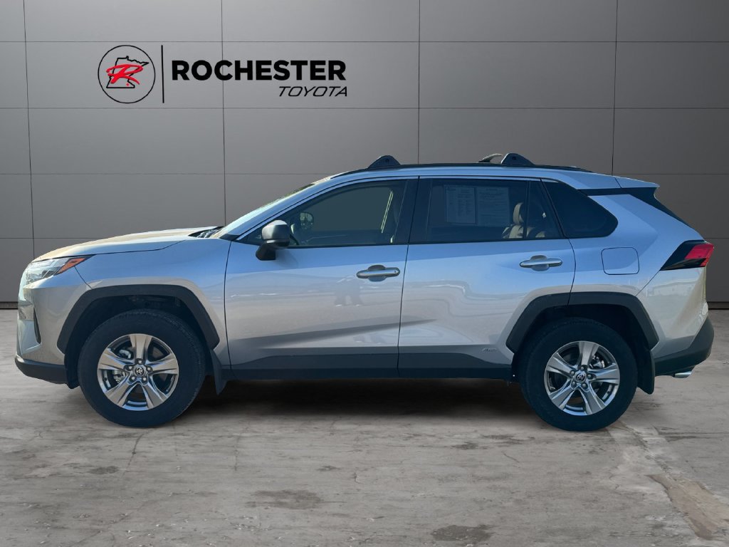 Certified 2025 Toyota RAV4 LE AWD/4WD image 2
