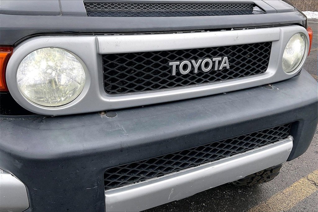 Used 2008 Toyota FJ Cruiser 4WD image 23