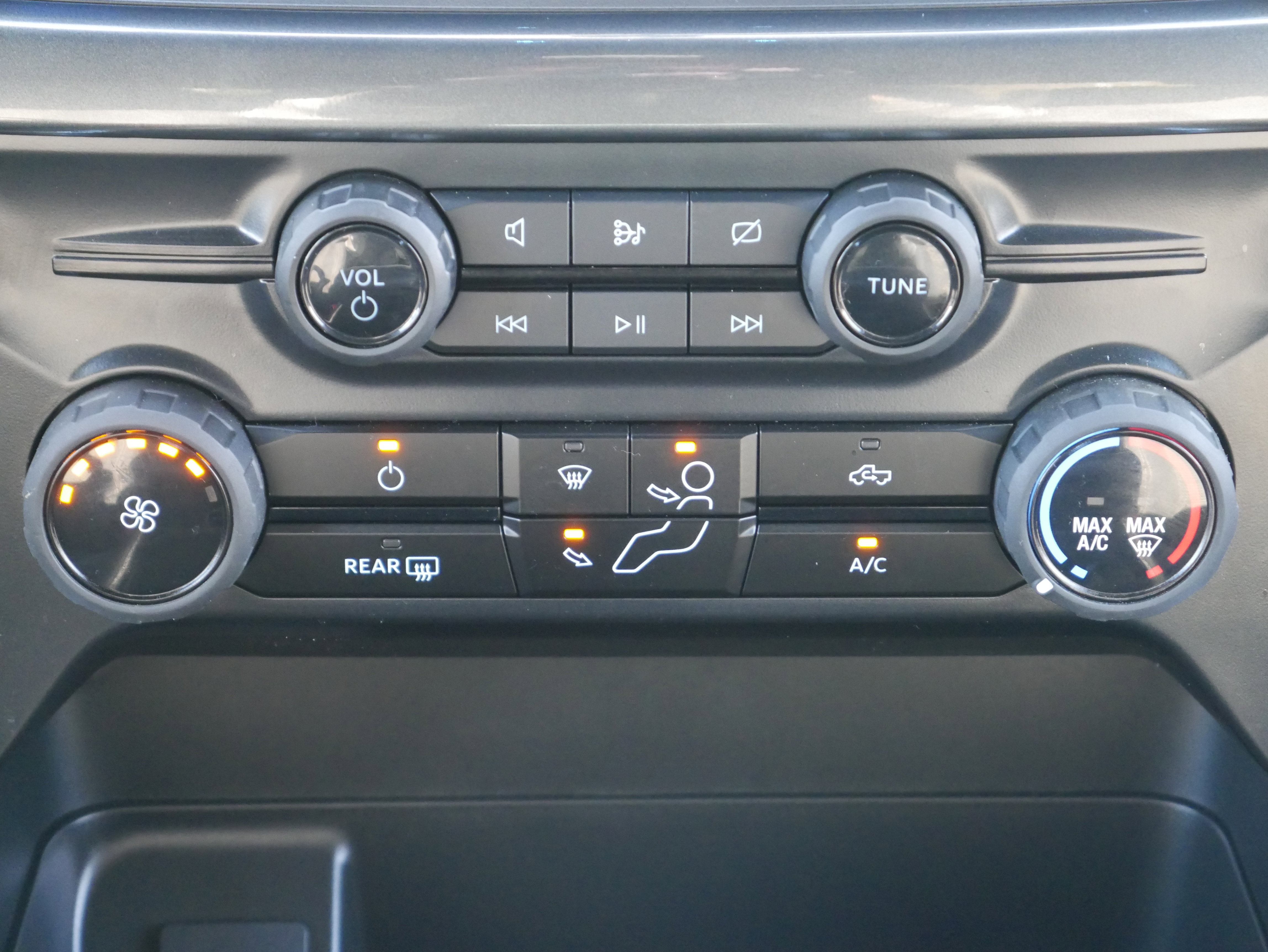 Used 2024 Ford F150 STX w/ Equipment Group 201A FX4 image 22